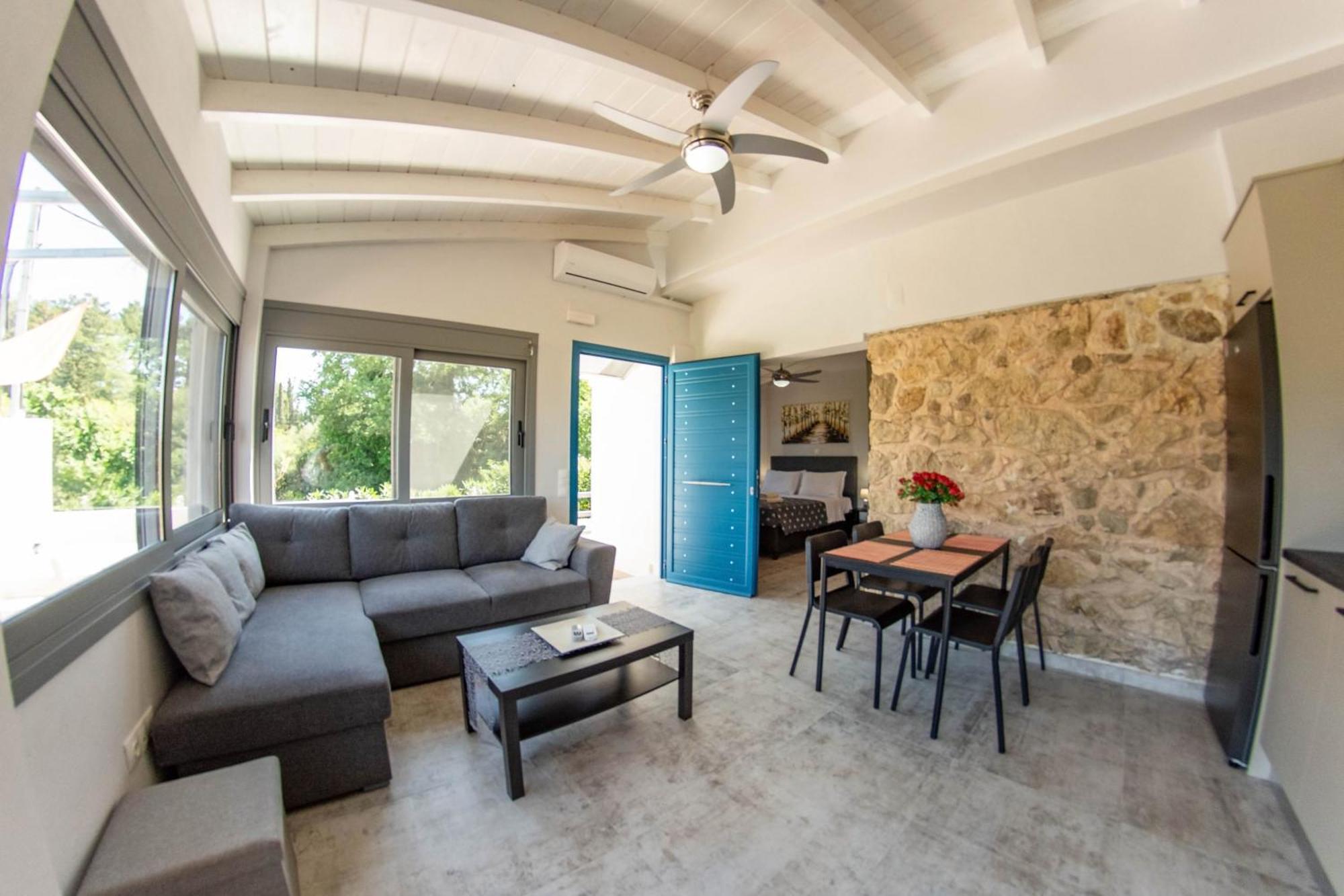 Gems Suites Korfu Dış mekan fotoğraf